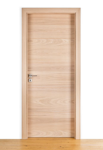 moderne Holz-Innentür in unserer Türenausstellung bei Nürnberg