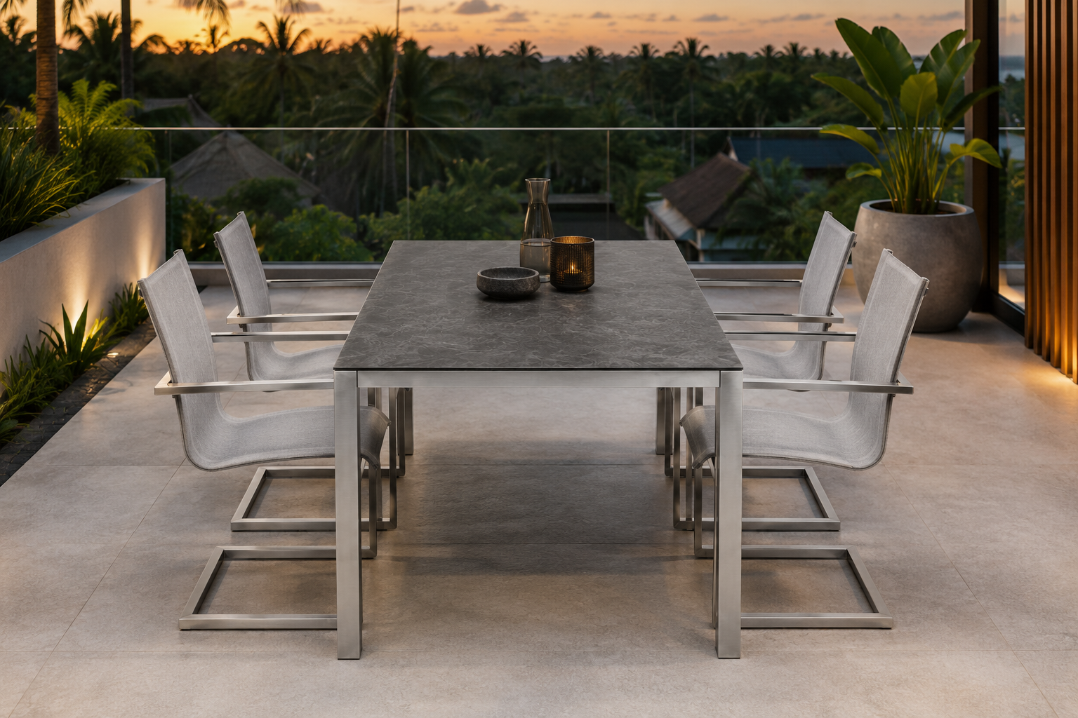 Sechs K-Design Riva Dining Gartenstühle an einem modernen Outdoor-Esstisch